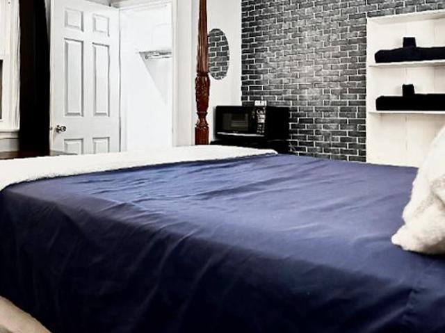 Room for rent in Highland, Maryland