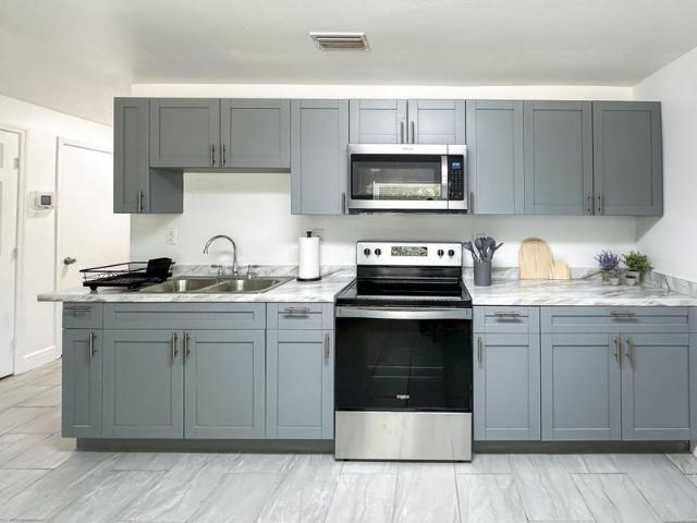 Room for rent in Tampa, Florida