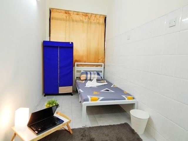 Room for rent in Petaling, Damansara Damai