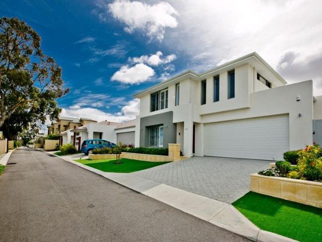 House for sale in Stirling, Western Australia