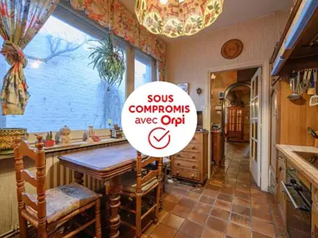Maison vente à Lille, Comines