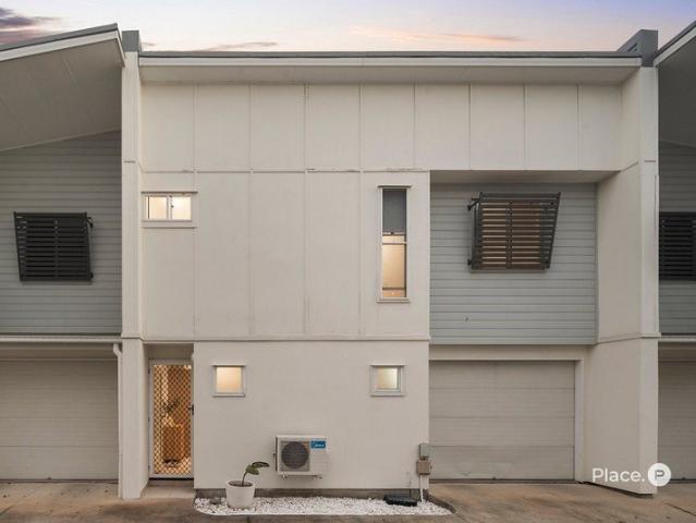 Townhouse for sale in Toombul, Queensland