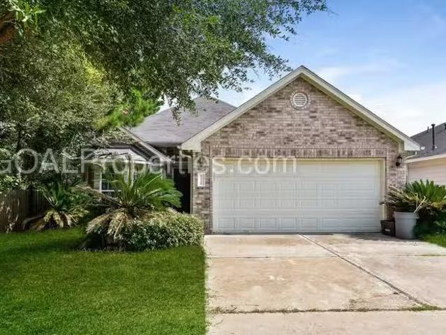 Condo for rent in Baytown