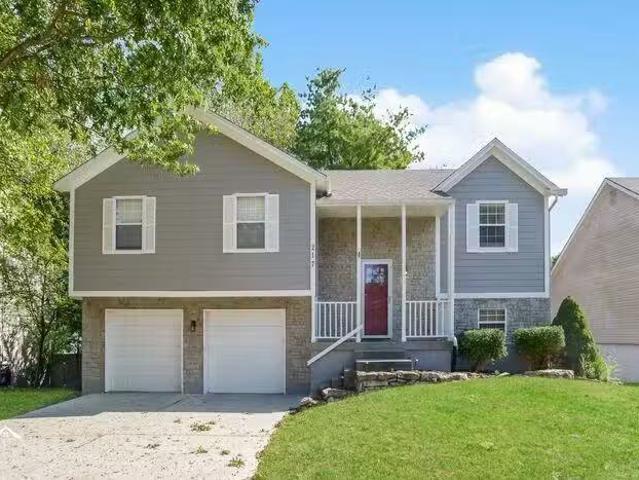 House for rent in Lees Summit