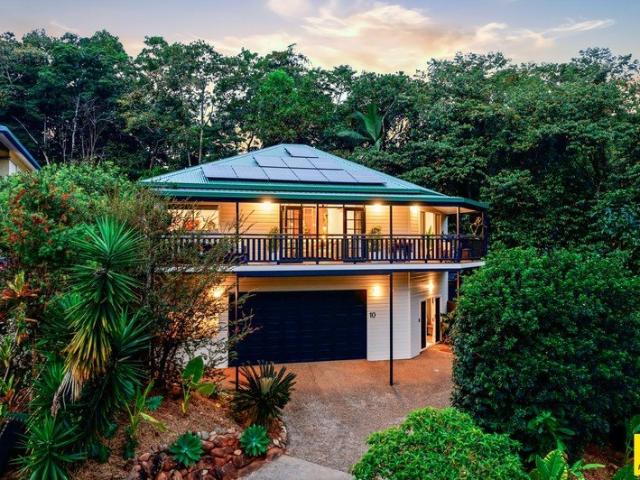 House for sale in Bentley Park, Cairns