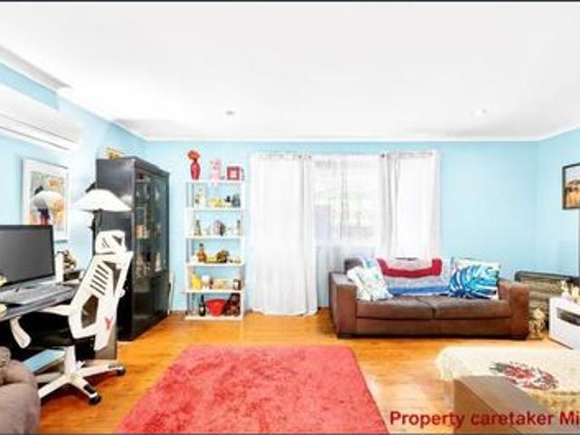 House for rent in Macquarie Fields, Sydney