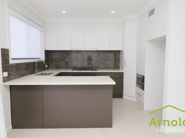 Townhouse for rent in Ambergate, New South Wales
