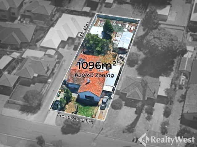House for sale in Cloverdale, Western Australia