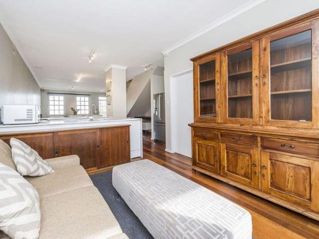 House for rent in Cockburn, Western Australia