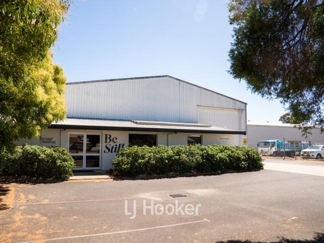 Warehouse for rent in Bovell, Western Australia