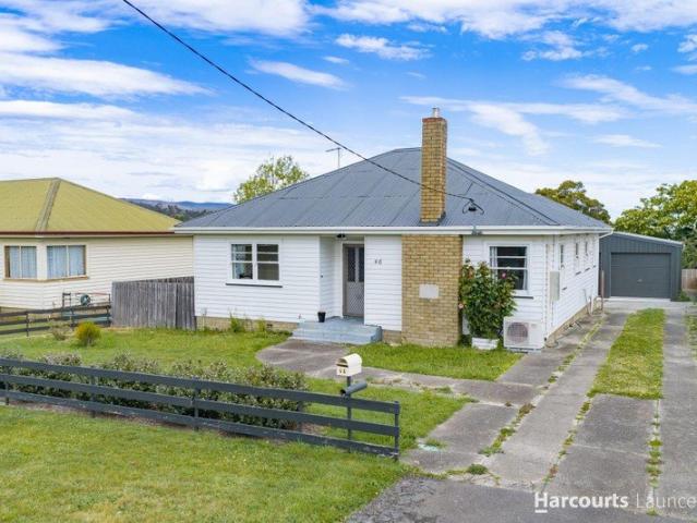 House for sale in Mayfield, Launceston