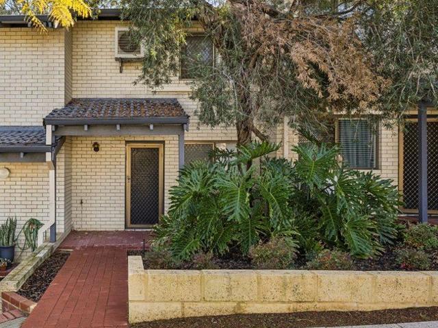 Townhouse for sale in Como, Western Australia