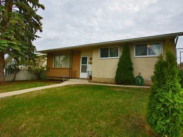 House for sale in Wedgewood, Alberta