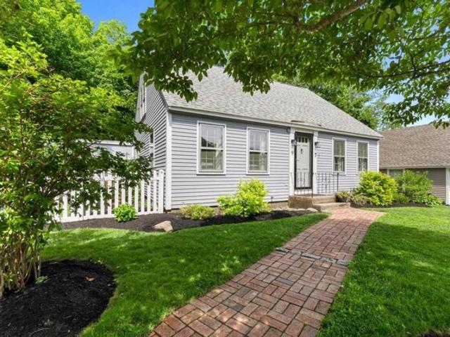 House for sale in New Hampshire