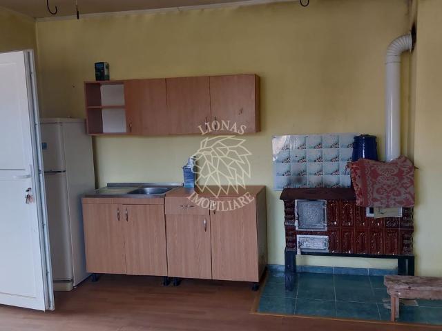 Casă vânzări
