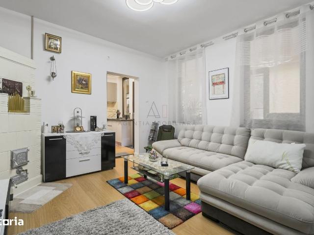 Casă vânzări în Romani