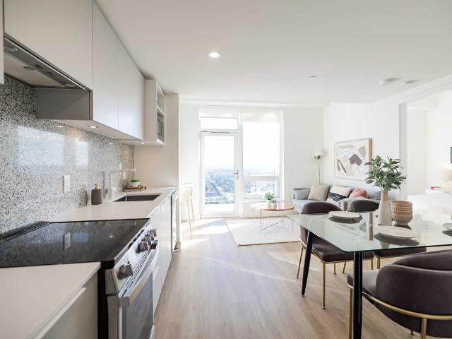 Apartment for rent in Surrey, British Columbia