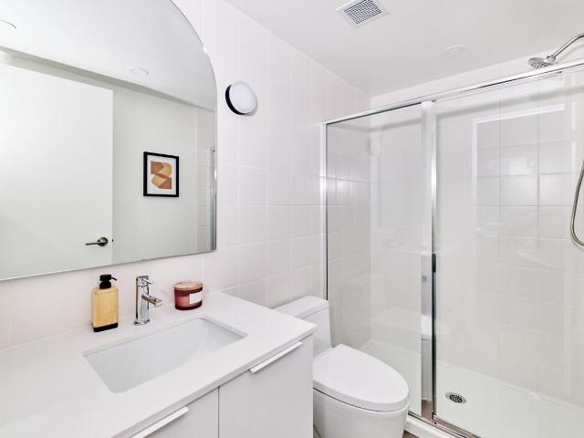 Apartment for rent in Surrey, British Columbia