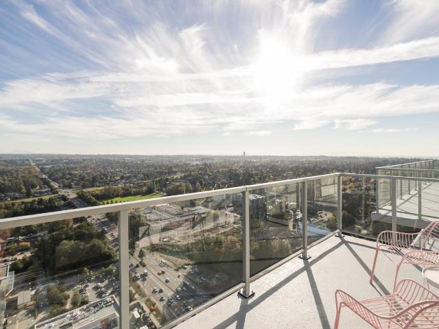 Apartment for rent in Surrey, British Columbia