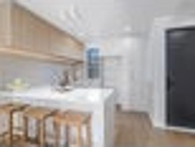 Townhouse for sale in Heathcote, Canterbury