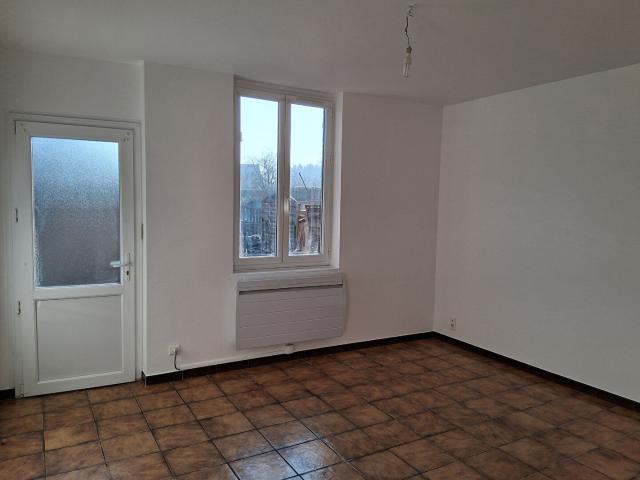 Appartement location à Lons-le-Saunier, Commenailles