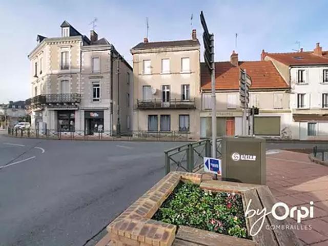 Appartement vente à Montluçon, Commentry