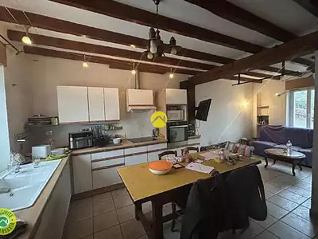 Maison vente à Montluçon, Commentry