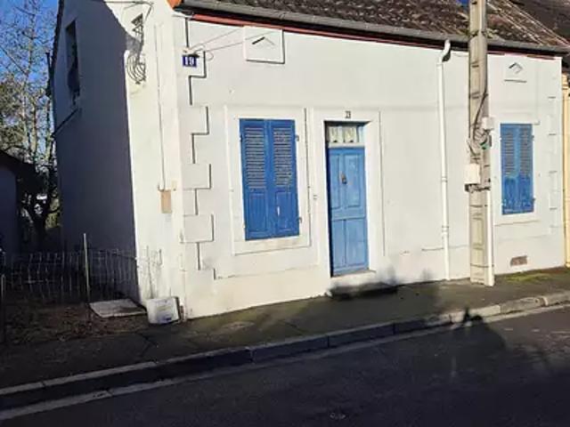 Maison vente à Montluçon, Commentry