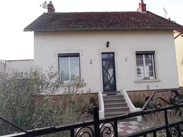 Maison vente à Montluçon, Commentry