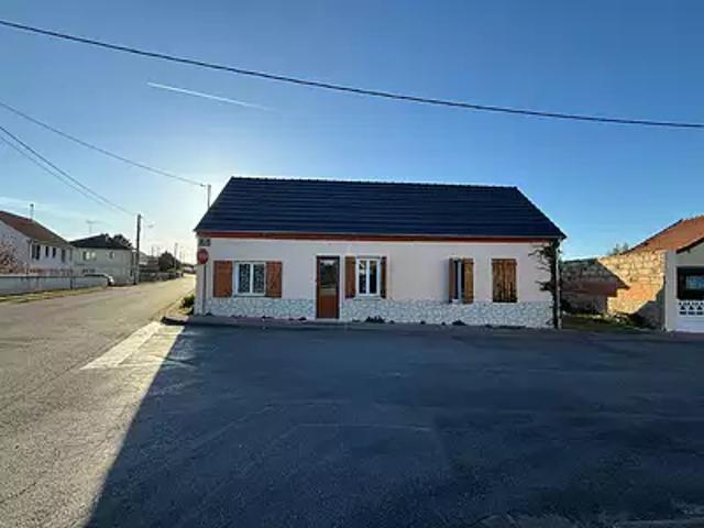 Maison vente à HLM Georges Rougeron, Commentry