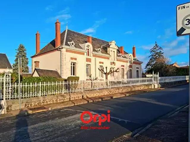 Maison vente à Montluçon, Commentry