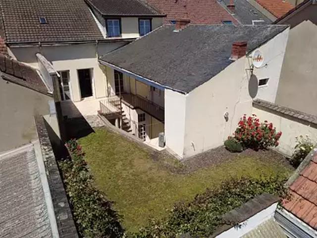 Maison vente à Montluçon, Commentry