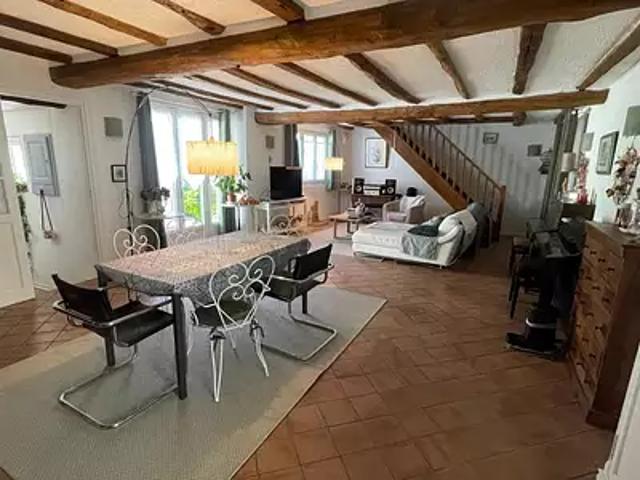 Maison vente à Gouzangrez, Commeny