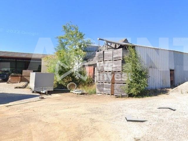 Maison vente à Mayenne, Commer
