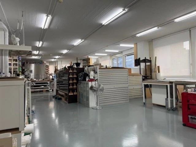 Atelier mieten in Conches