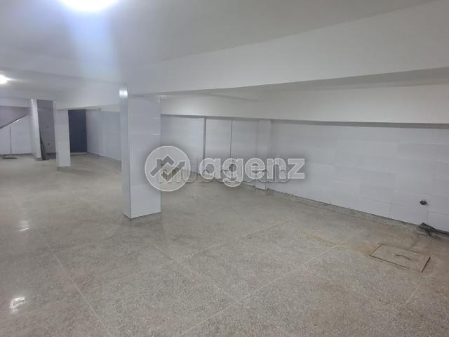 Local commercial location à Anfa, Gharb-Chrarda-Beni Hssen