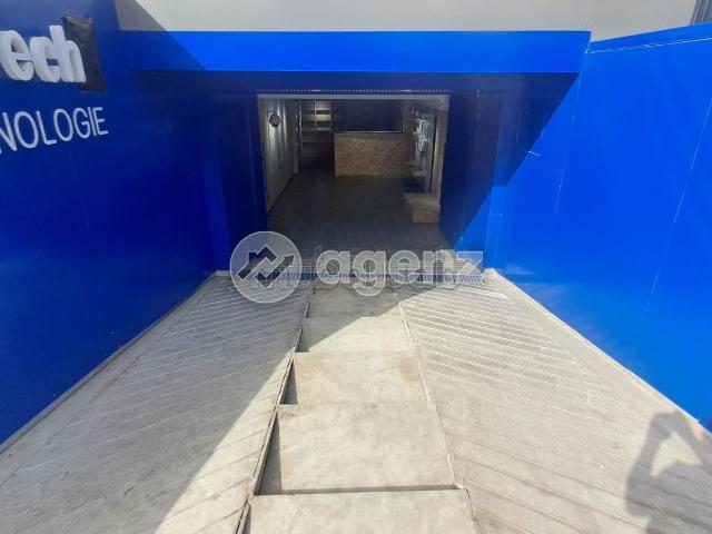 Local commercial location à Anfa, Gharb-Chrarda-Beni Hssen