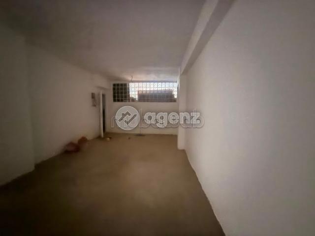 Local commercial location à Anfa, Gharb-Chrarda-Beni Hssen