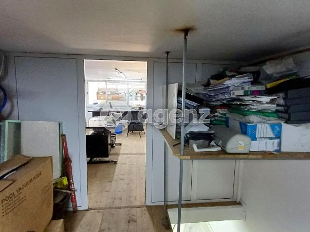 Local commercial vente à Rbat