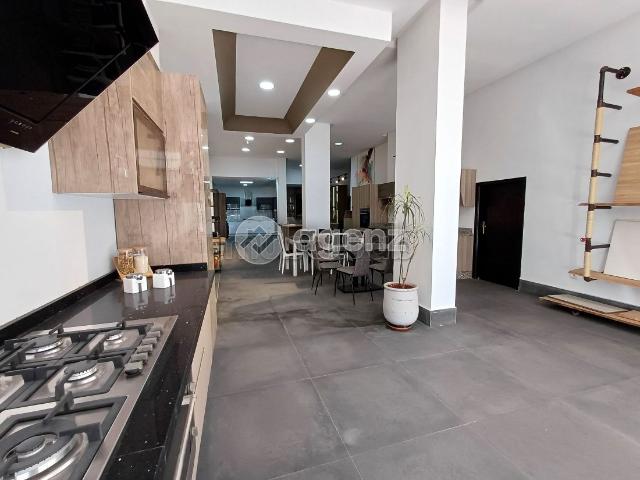 Local commercial vente à Anfa, Gharb-Chrarda-Beni Hssen
