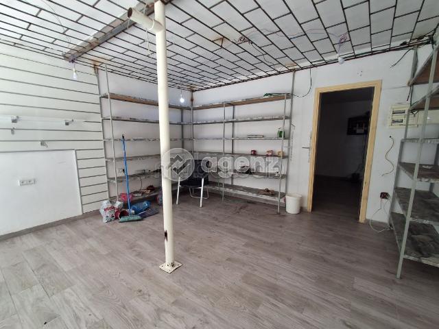 Local commercial vente à Anfa, Gharb-Chrarda-Beni Hssen