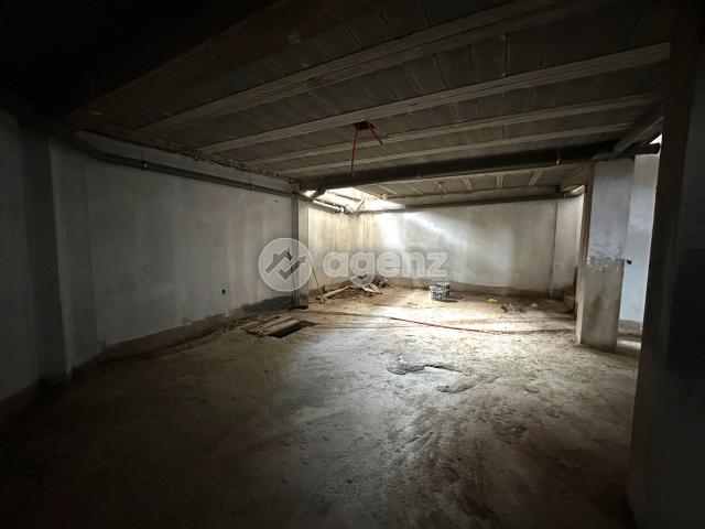 Local commercial vente à Anfa, Gharb-Chrarda-Beni Hssen