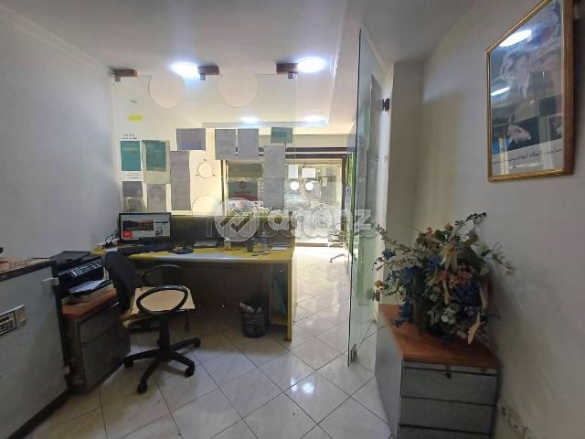 Local commercial vente à Anfa, Gharb-Chrarda-Beni Hssen