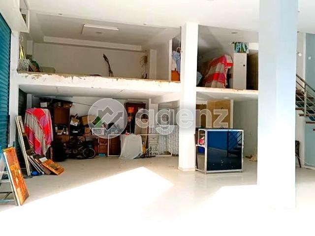 Local commercial vente à Anfa, Gharb-Chrarda-Beni Hssen