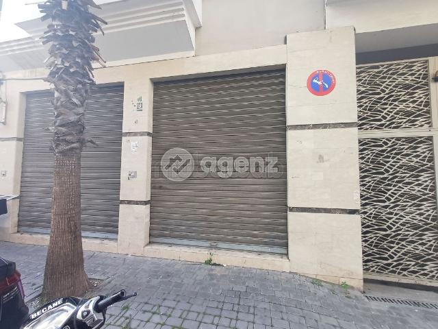 Local commercial vente à Anfa, Gharb-Chrarda-Beni Hssen