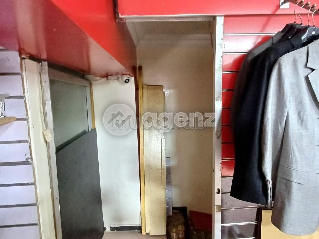 Local commercial vente à Anfa, Gharb-Chrarda-Beni Hssen