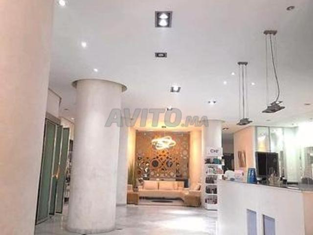 Local commercial location à Anfa, Gharb-Chrarda-Beni Hssen