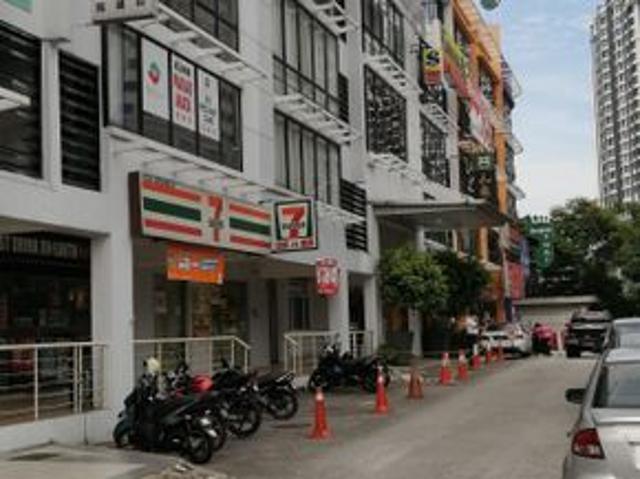 Shop for rent in Country Heights Damansara, Kuala Lumpur