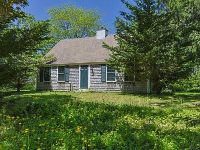 House for sale in Barnstable