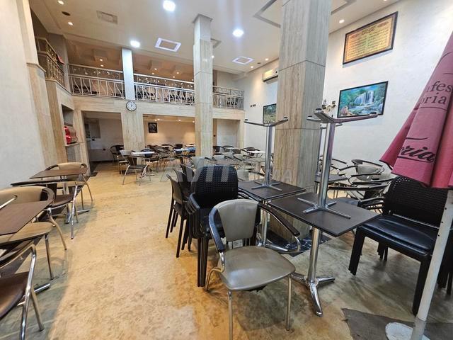 Local commercial location à Témara